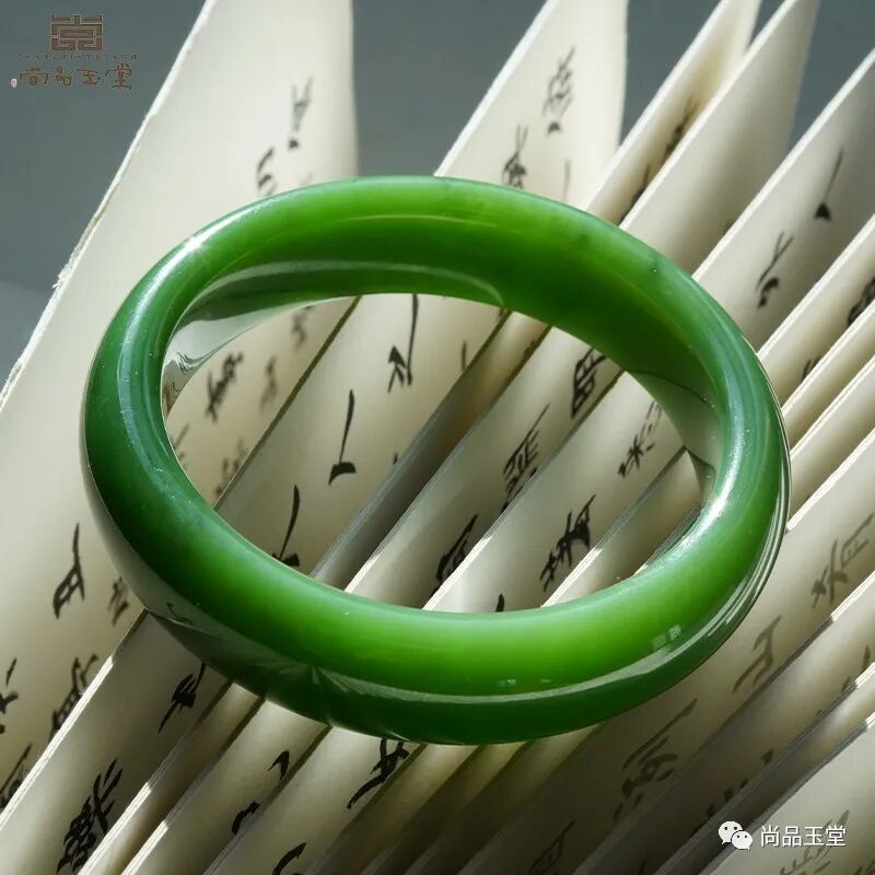 王字旁加玉石的玉念什么_王旁加玉是什么字_王字旁加玉