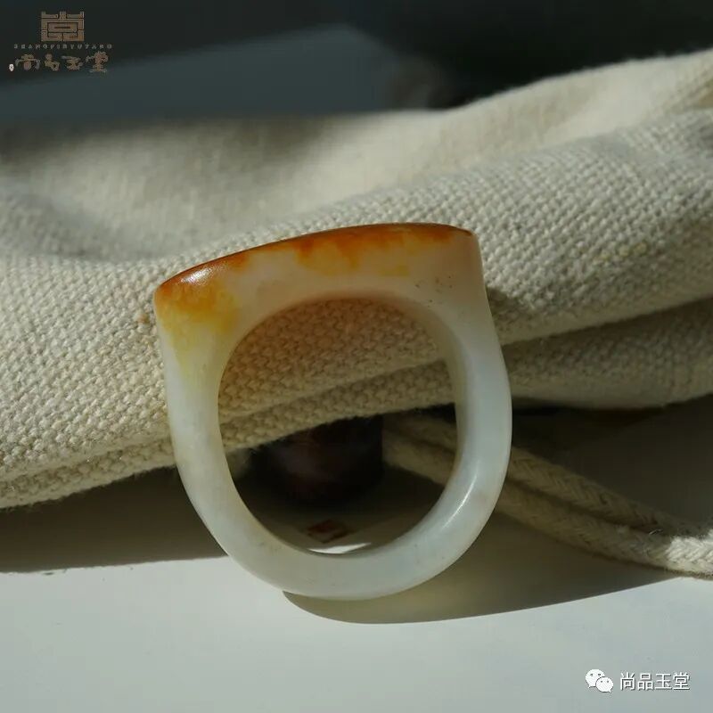 王字旁加玉石的玉念什么_王字旁加玉_王旁加玉是什么字