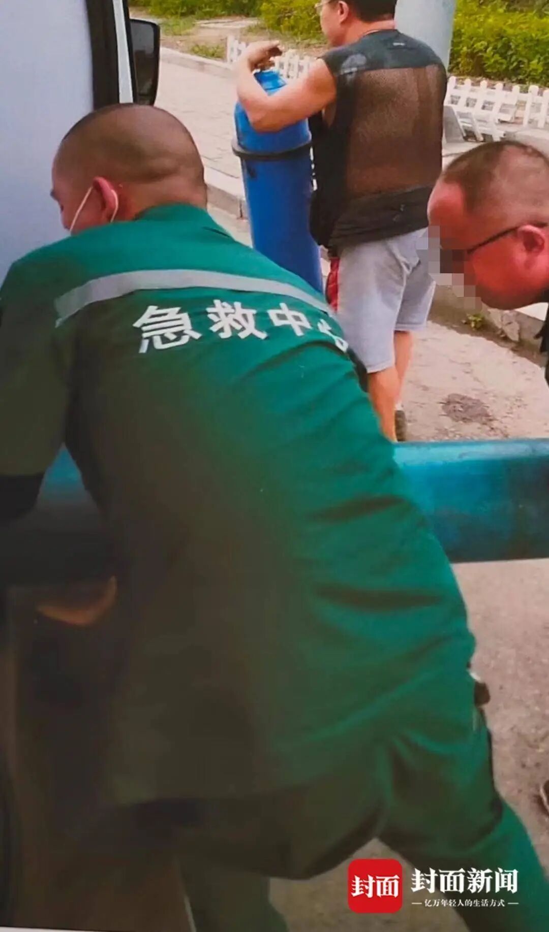 女子转院途中死亡!救护车无资质