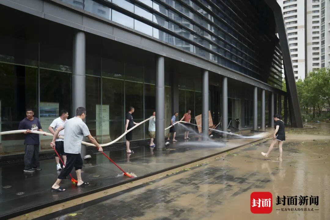 广东珠海出现17级阵风