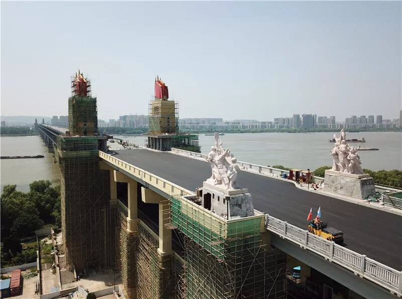 南京长江大桥封闭20个月！桥上的每个“标志”都是我思念你的理由