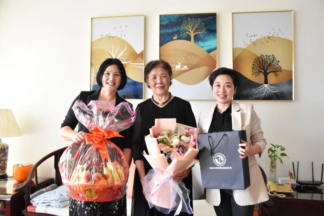 2023年护士节系列活动——秉承南丁格尔精神 暖心慰问护理前辈