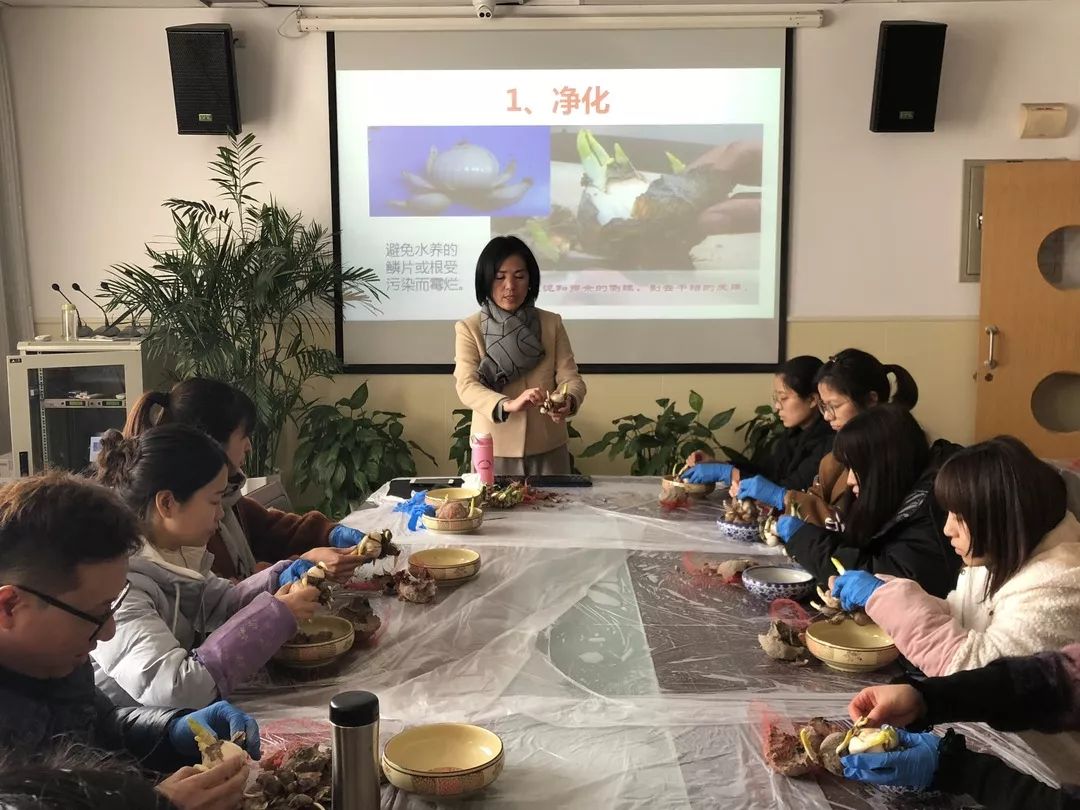 （工会活动）水仙花的雕刻和造型工会活动