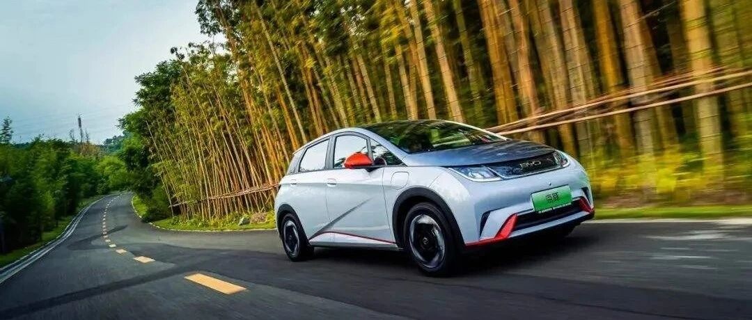 全球新能源汽车销量榜：Model Y超宏光MINIEV夺冠，理想也冲了上来！