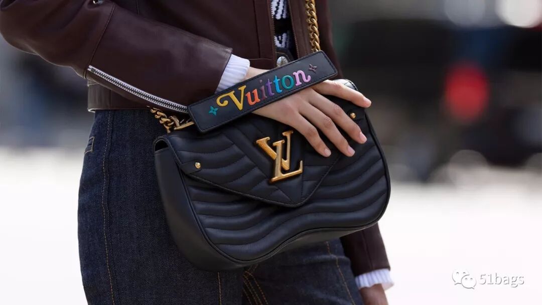 louis vuitton推出全新糖果色波浪包:律动节奏