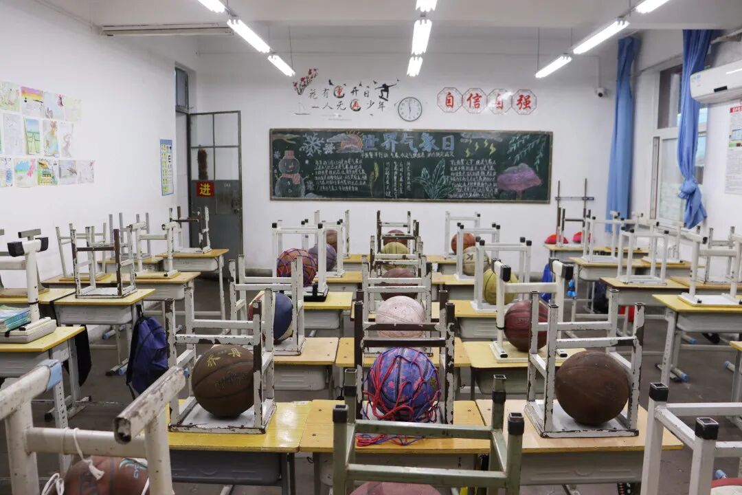 校园动态郑达实验学校开展春季学期首次环境卫生联合大检查