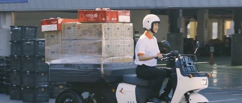 威刚发布首款电动三轮车 续航100公里