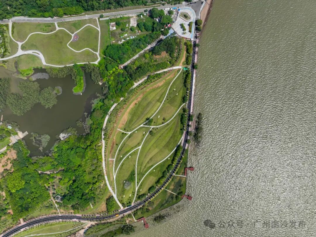 “大地艺术”景观