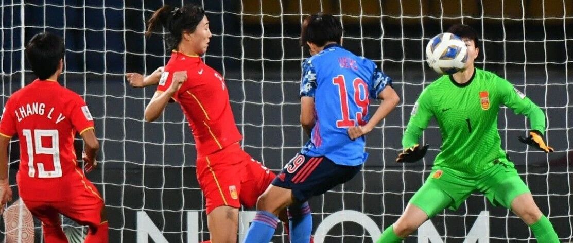 两次落后两次扳平！中国女足点球击败日本女足闯进亚洲杯决赛！