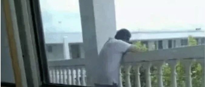 12组照片刷爆朋友圈！你只送一程，我爱你一生…