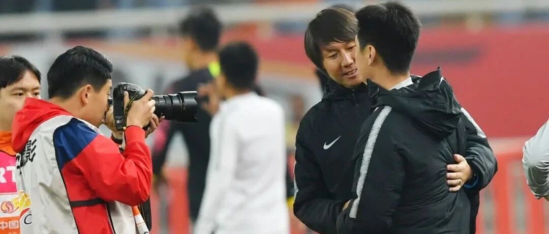 “三李”接力 | 李铁辞职 李霄鹏接手国足 李金羽执掌武汉队