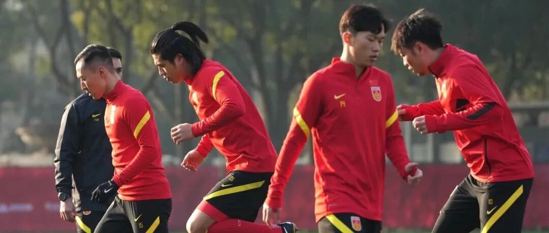 刚刚，洛国富道歉！国足进入临战状态