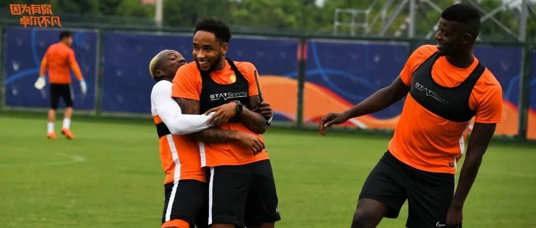 【武汉队前瞻】埃弗拉上不上？纳霍尔踢多久？何塞回应……