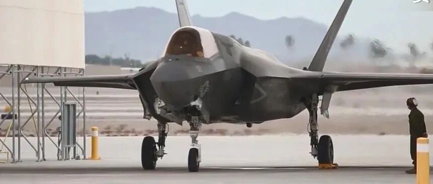 美国要卖给日本105架战斗机！将成美国史上武器交易第二大单