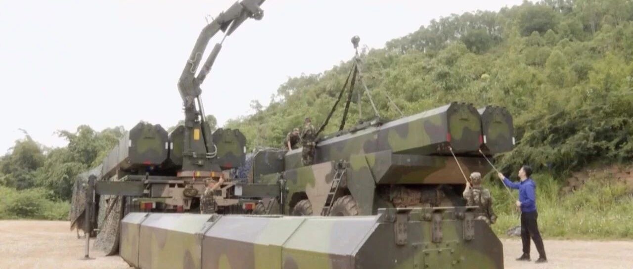 千里点穴，一剑封喉！记者近距离接触火箭军巡航导弹新装备