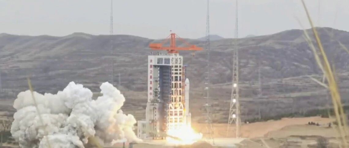 我国新型火箭，首飞成功！