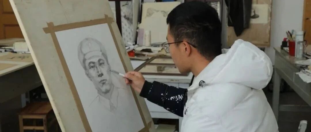 牺牲71年后，志愿军特等功臣有了正面军装照……