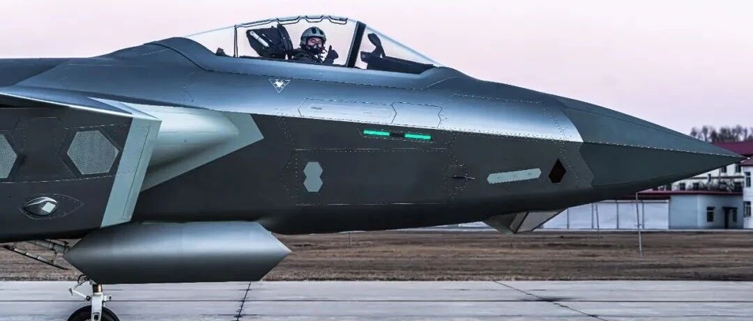 做尖刀上的刀尖！这是歼-20飞行员的极致追求