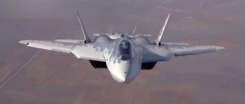 等了10年！量产型苏-57战机终于入役俄军