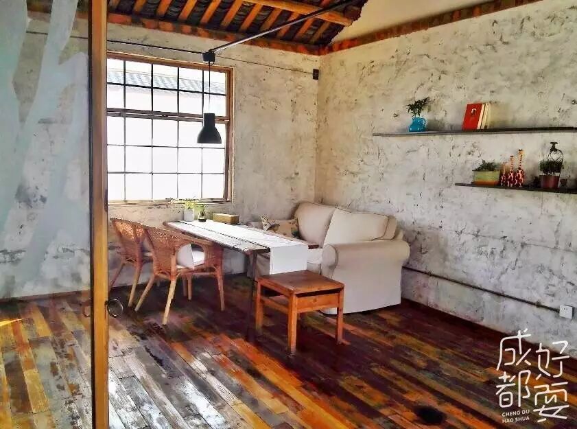 破旧砖瓦房改造成私藏后花园不花钱也能耍一天