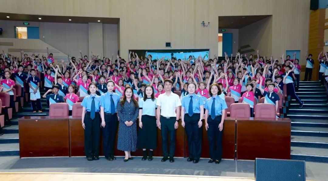 大连红星海学校图片