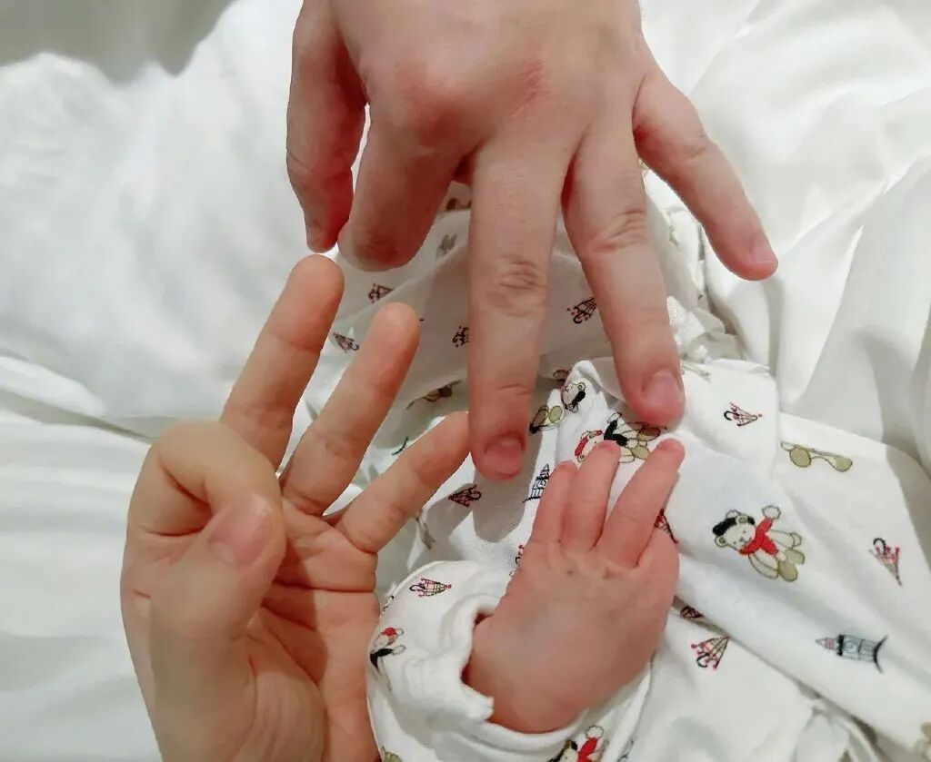 1岁Selina官宣得子，高龄怀孕的秘诀你要知道！"