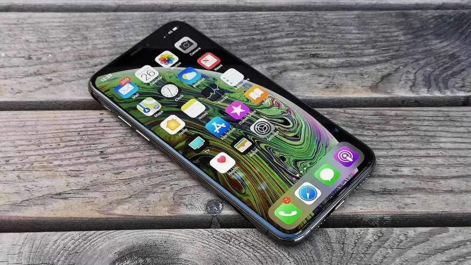 人民币又贬值跌破7,留学生一天失去4台IPhoneXS