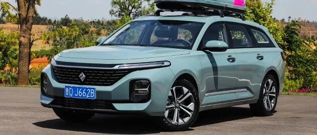 新宝骏Valli正式上市 售价7.98万-10.58万元