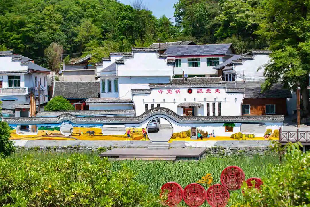 乡村振兴丨美丽乡村黄家寨 "颜值""内涵"双提升