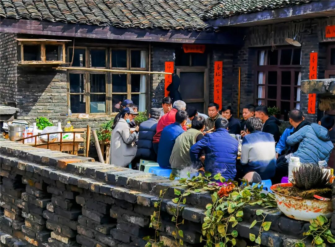 ���´��߻��㡿������ͭ����ɽ ���������˲�ͣ��