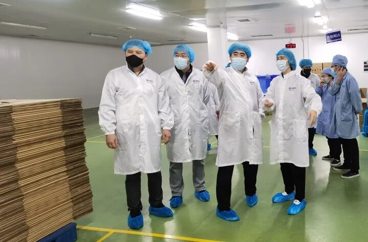 疫事當前，他們選擇把“小家”藏在心里