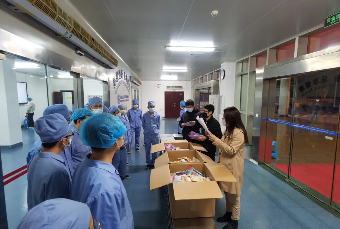 “疫”無反顧 ? 共克時(shí)艱 | 星火成焰照亮抗疫保產(chǎn)的路