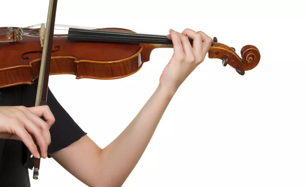 小提琴左手持弓姿势图图片