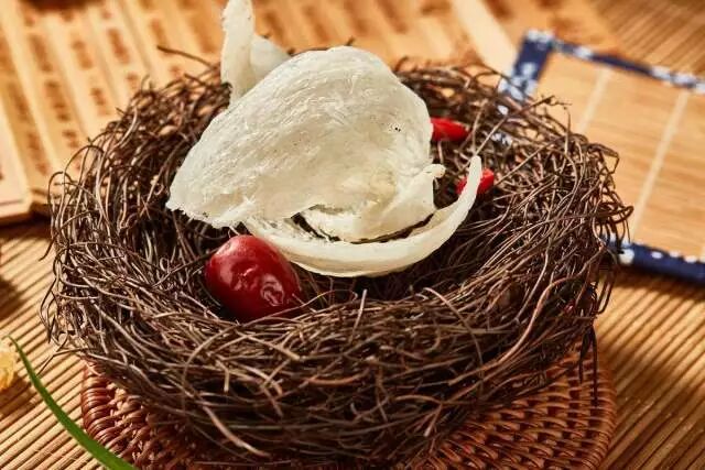 燕窝出厂前的挑毛工艺也分好几种，哪种工艺更好呢？