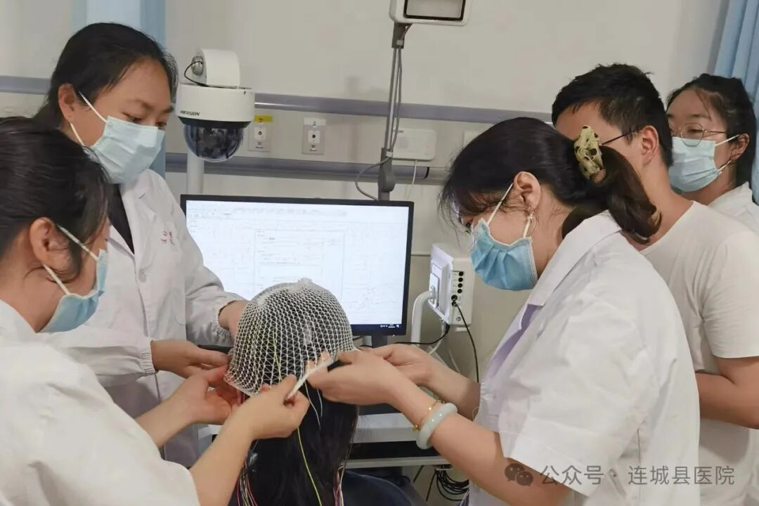 动态脑电图怎么看探索动态视频脑电图——洞察大脑的神秘电波_https://www.jmylbn.com_新闻资讯_第3张