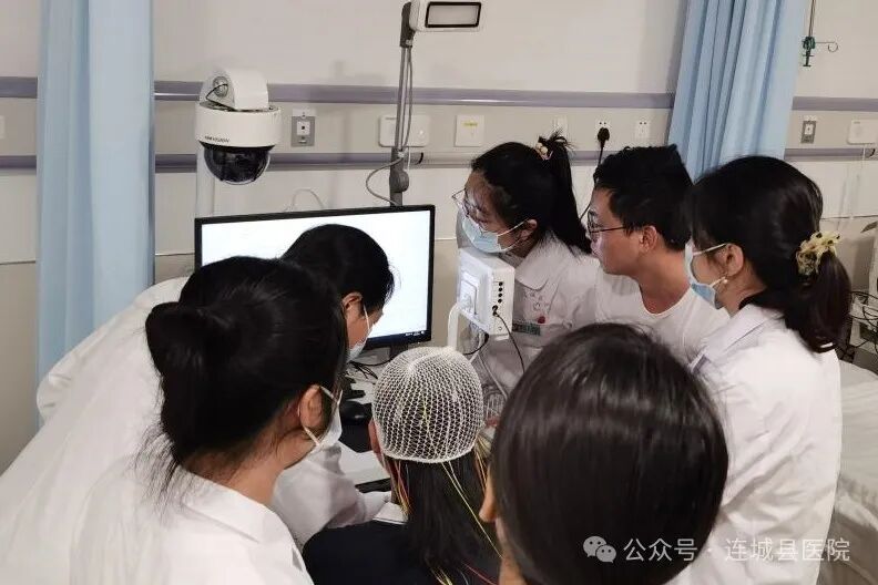 动态脑电图怎么看探索动态视频脑电图——洞察大脑的神秘电波_https://www.jmylbn.com_新闻资讯_第10张