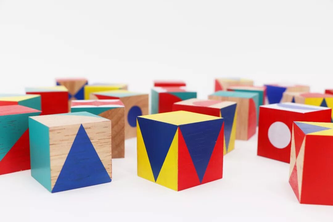 跳棋的正确玩法_玩法正确跳棋怎么玩_跳棋如何玩儿