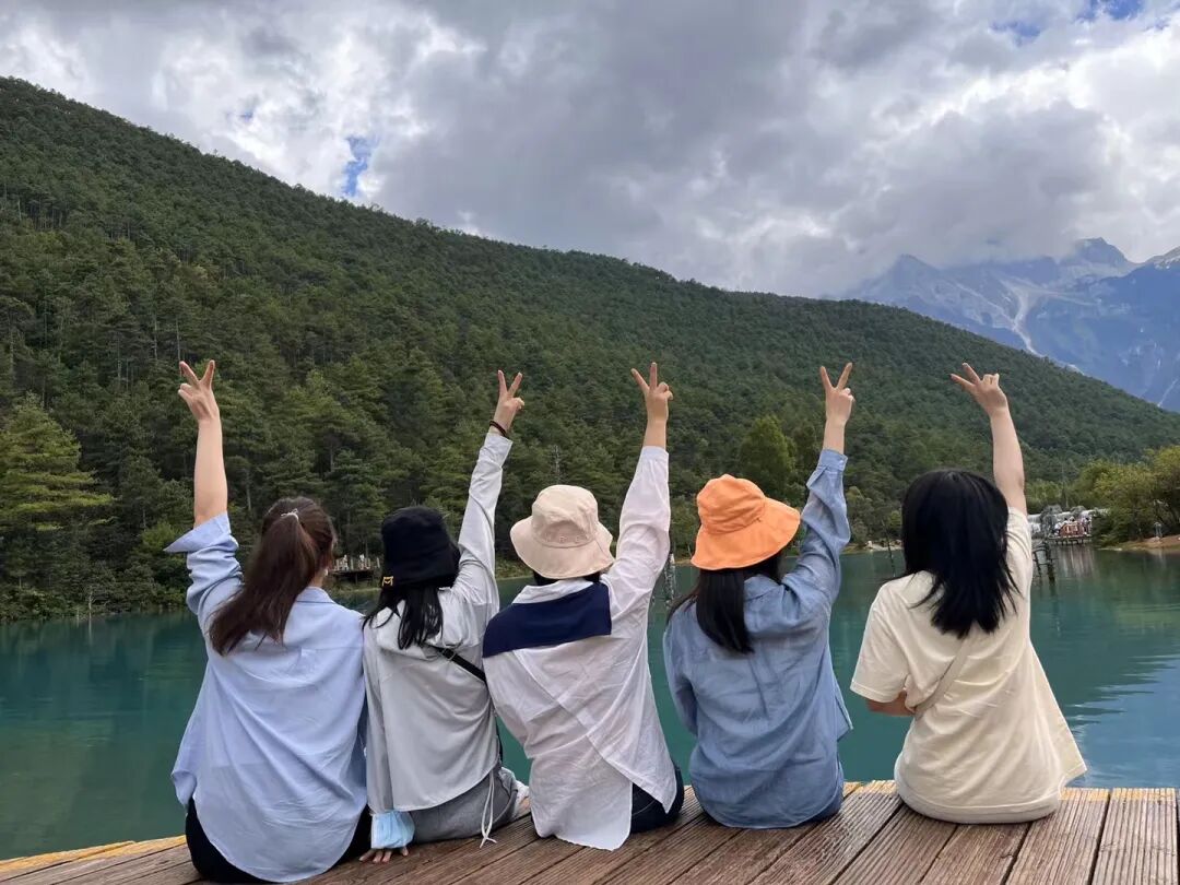 就当是一场梦，醒来还是很感动