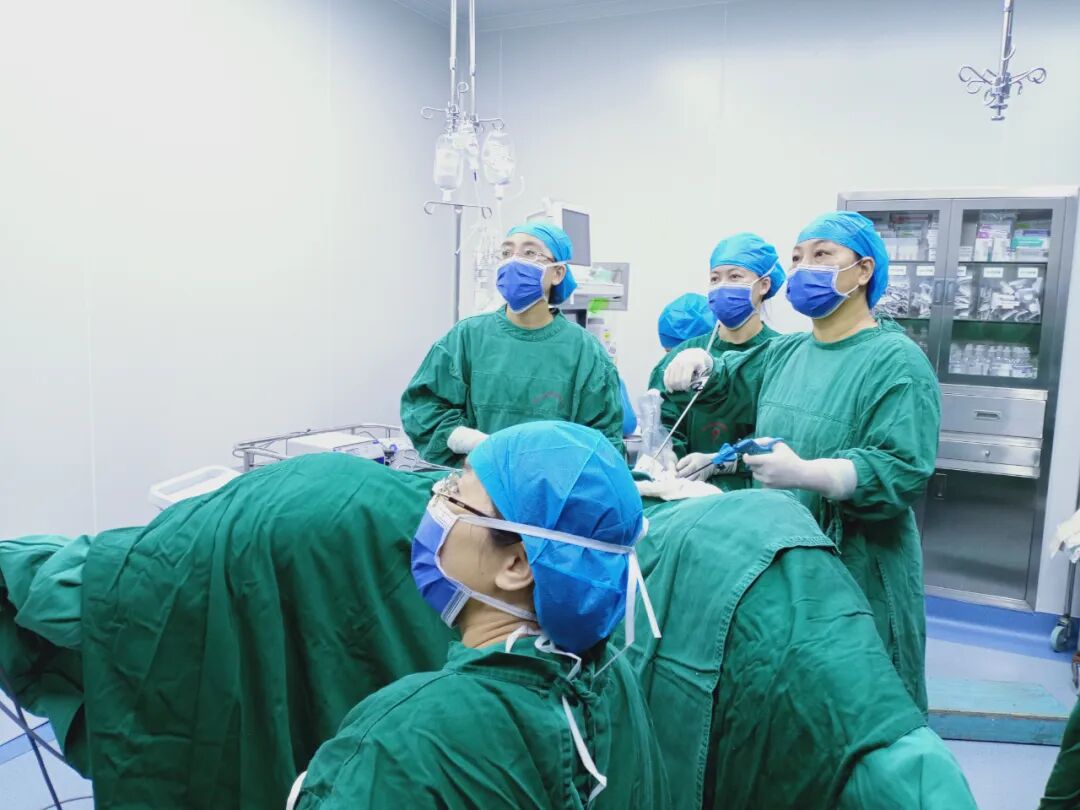 无影灯为什么无影无影灯下的“小”与“大”_https://www.jmylbn.com_新闻资讯_第2张