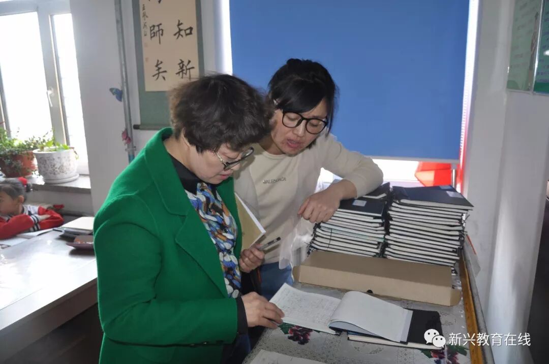 新兴区教育局深入新建小学调研听课
