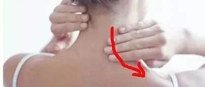 落枕，是脖子在喊救命