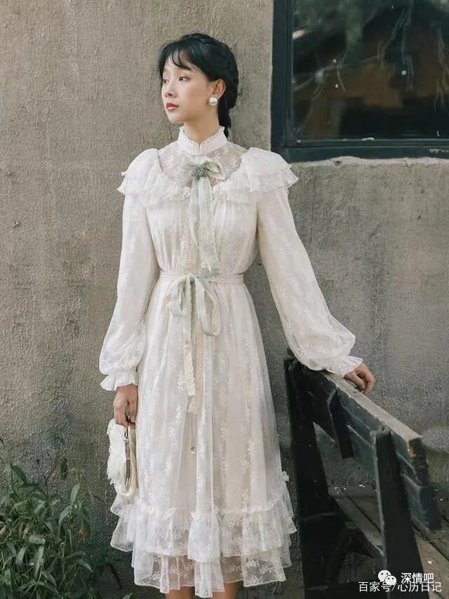 塔罗测和暗恋人的未来_测有人暗恋你吗_测测班上谁在暗恋你