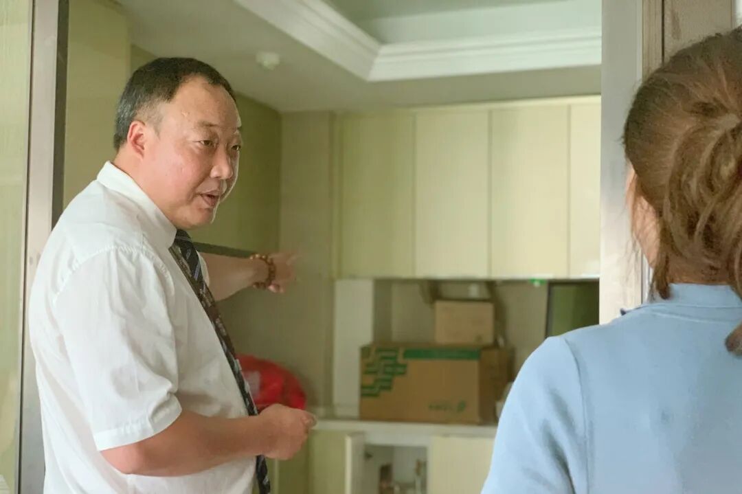 新员工入群招呼_新入职群里打招呼_新员工入群打招呼文案