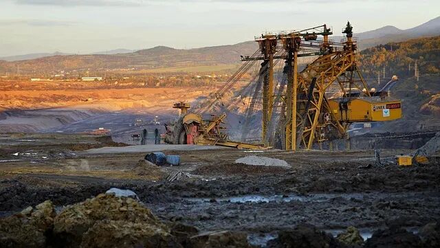 extraction-2781679_640.jpg