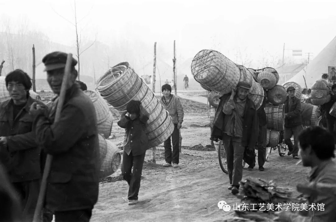 磨面机石磨_石头磨面粉机_自动石磨面粉机