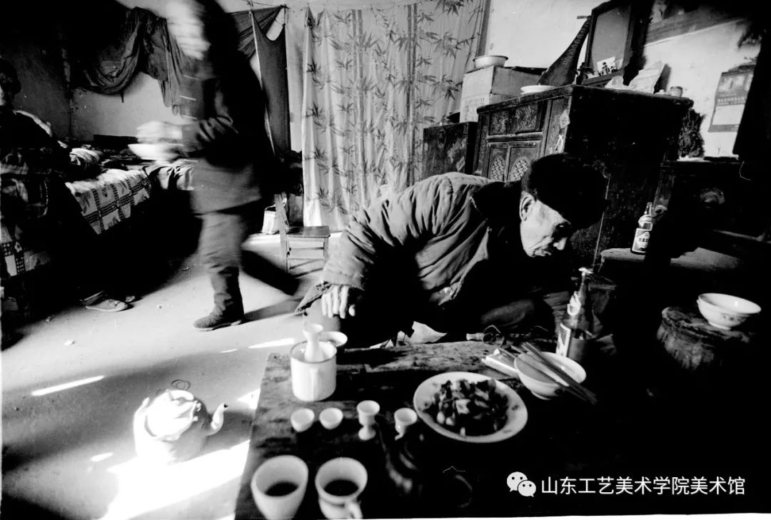 自动石磨面粉机_磨面机石磨_石头磨面粉机