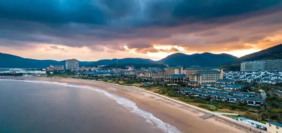 high玩舟山丨普朱:龙年的氛围感还得是这里!