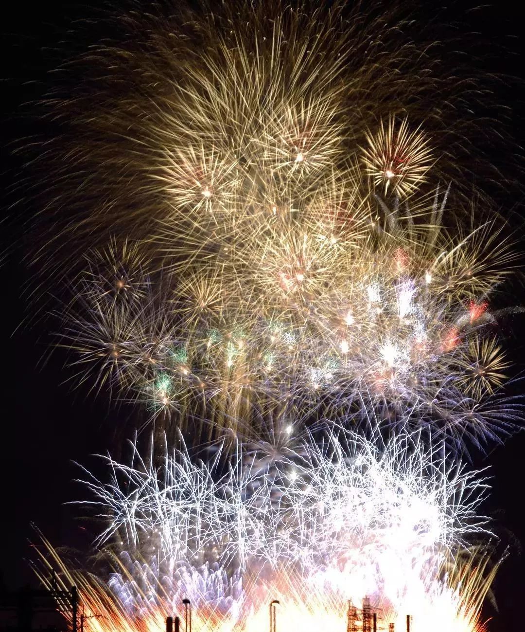 今夏超期待 一定不能错过的 花火大会 都在这里 现代教育高新分校 微信公众号文章阅读 Wemp