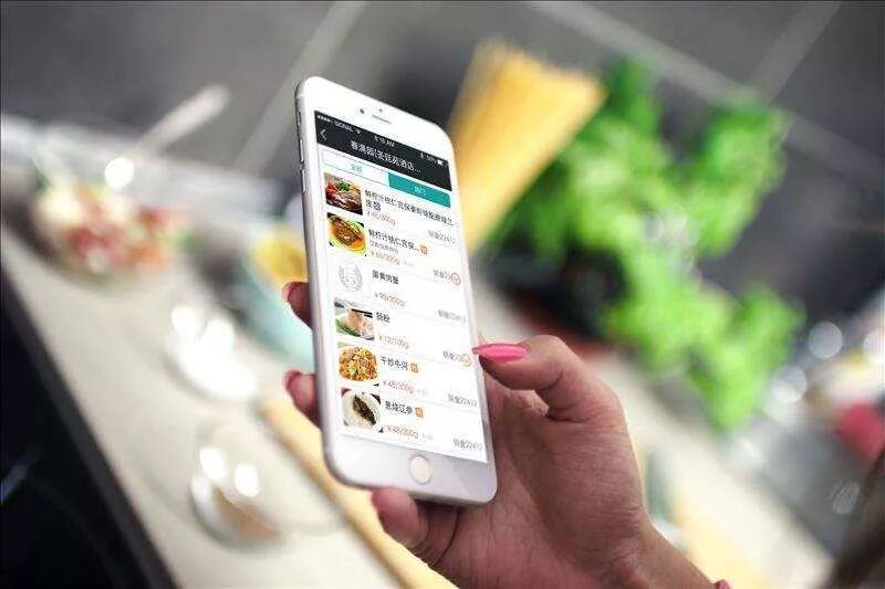多去这些商户刷刷卡，银行可能给你偷偷提额……