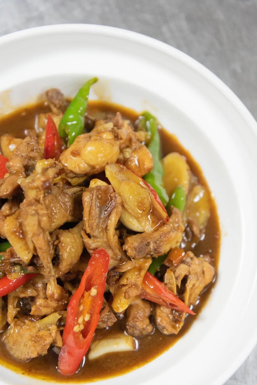 9大经典湘菜之茶油炒鸡